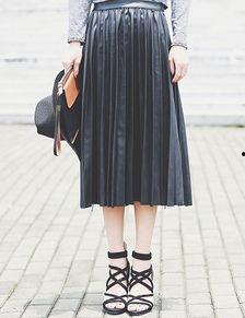 皮裙测评欧美视频,时尚潮流与舒适度的完美结合