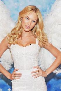 欧美黑女人模特视频