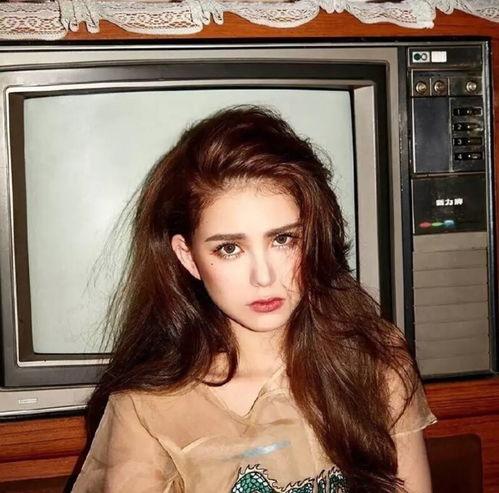 欧美公主照片配乐视频,梦幻配乐下的华丽演绎