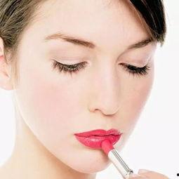 新手怎么画欧美唇膏视频,新手必看唇妆入门指南