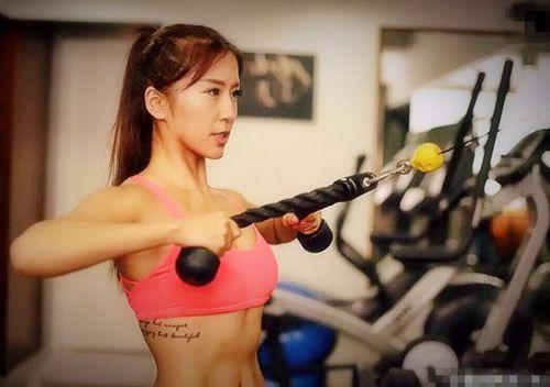 欧美健身大妹视频网站